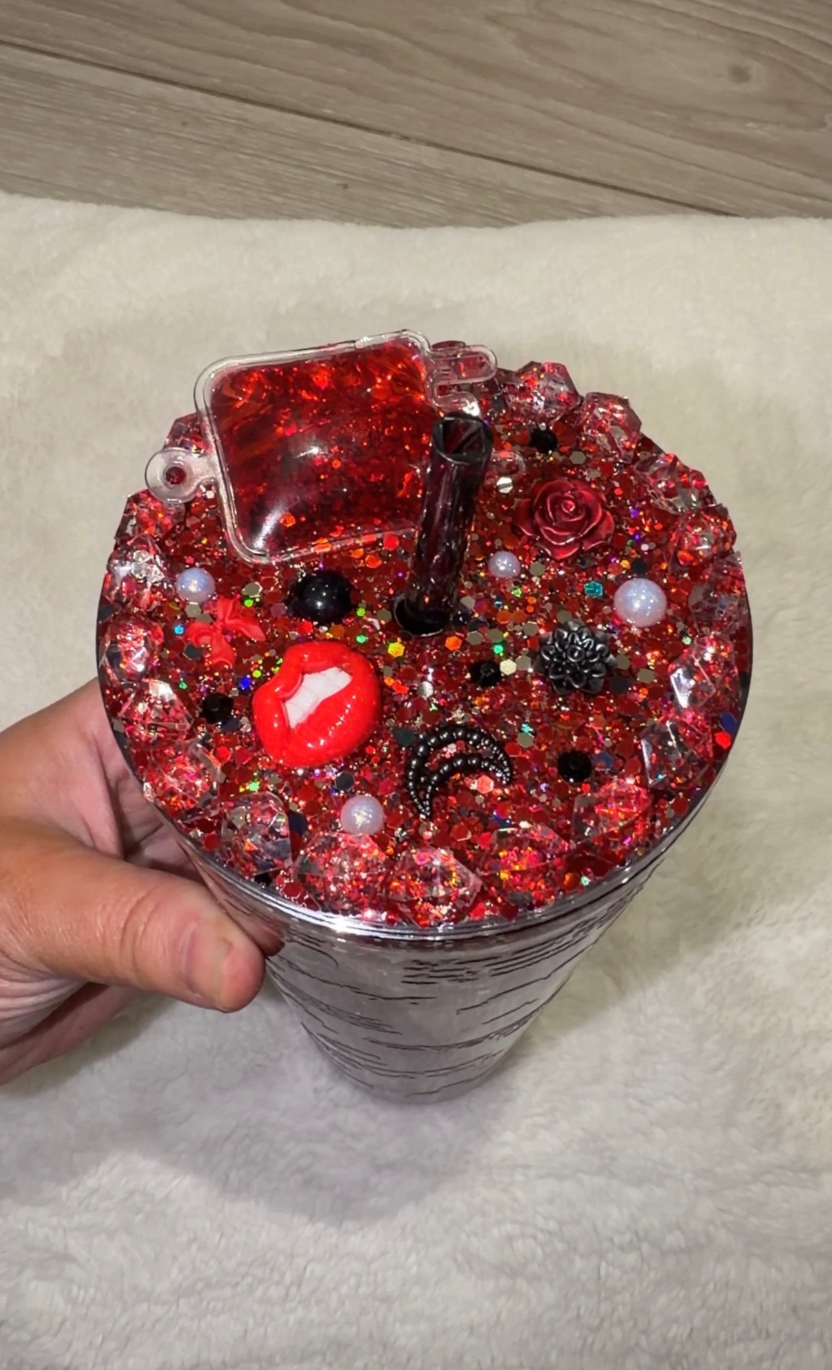 Vampire diaries 24oz tumbler with detailed lid